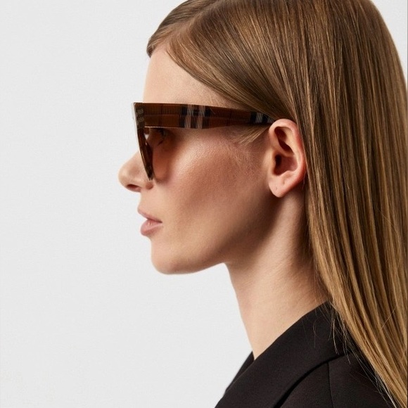 Authentic NEW BURBERRY BE4364 3967/13 WOMEN'S
SUNGLASSES B 4364 - Picture 5 of 16